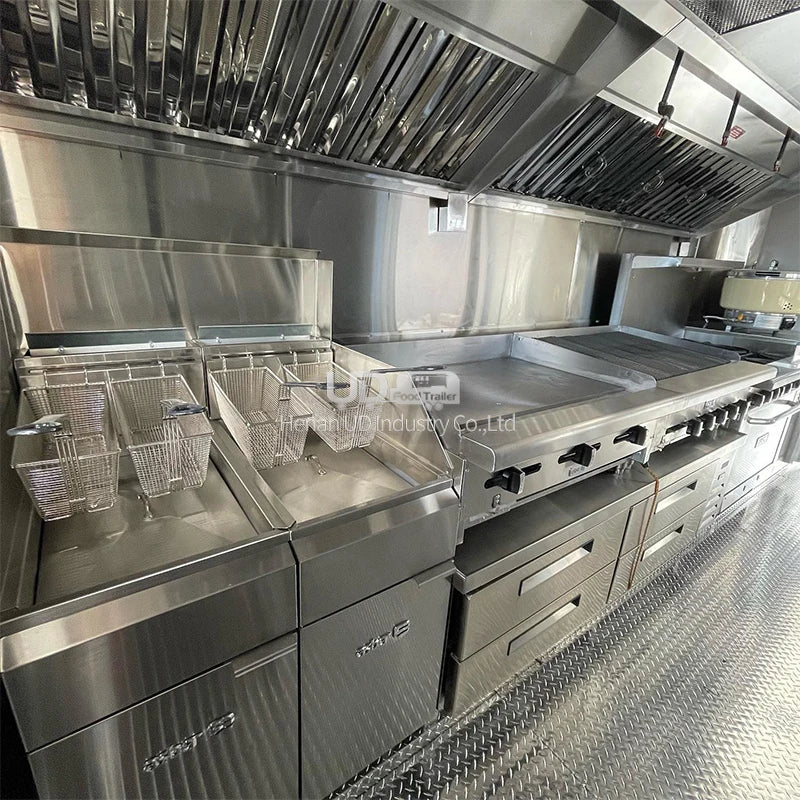 New Type Concession Food Trailer Street Selling Coffee Van Catering Cart Burgers Fries Ice Cream Bus Mobile Food Truck