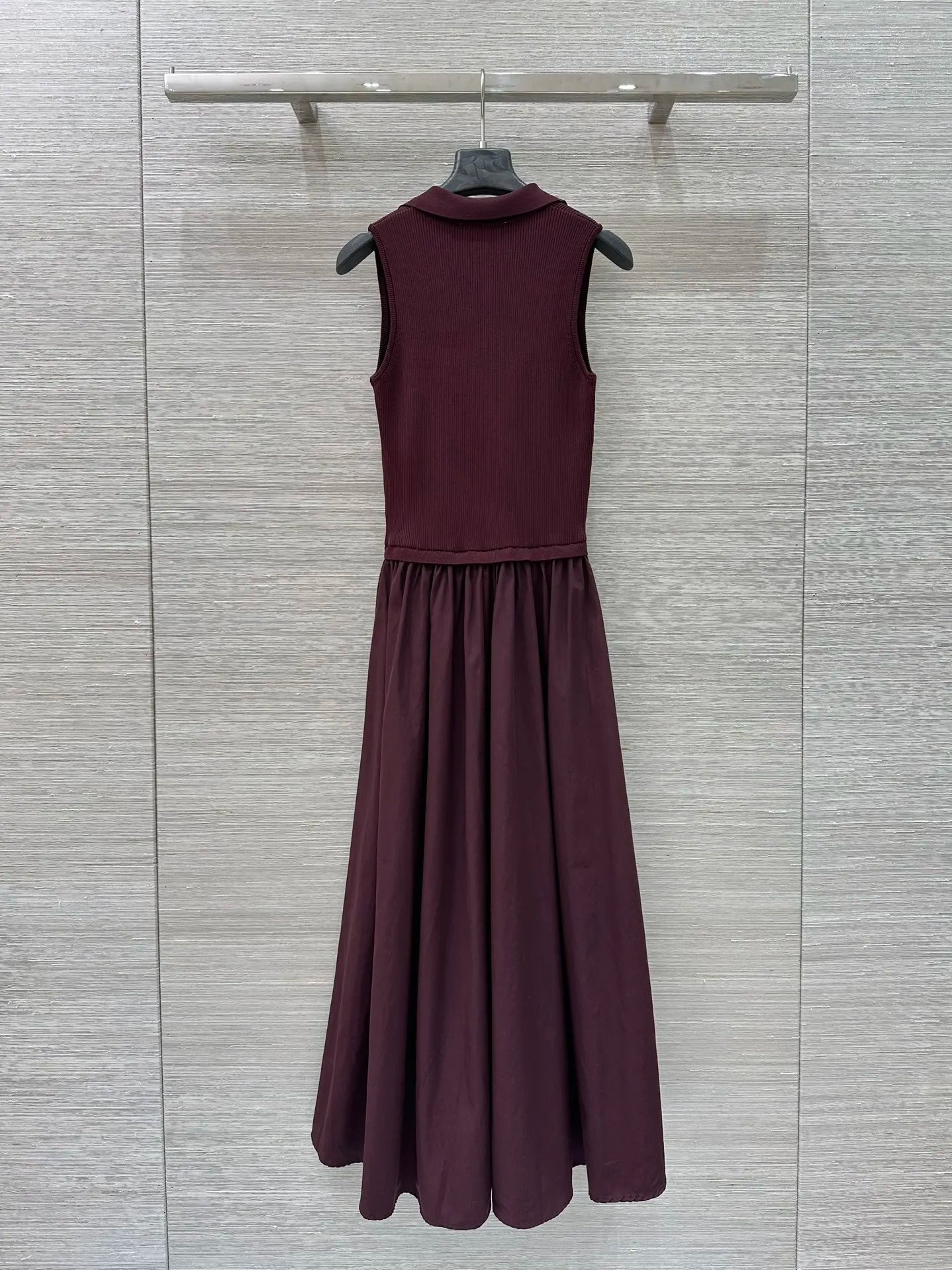 2026 New Polo Collar Embroidered Knitted Vest Dress - Slim Fit Design, Custom Ribbed Edges, Smooth and Smooth Finish