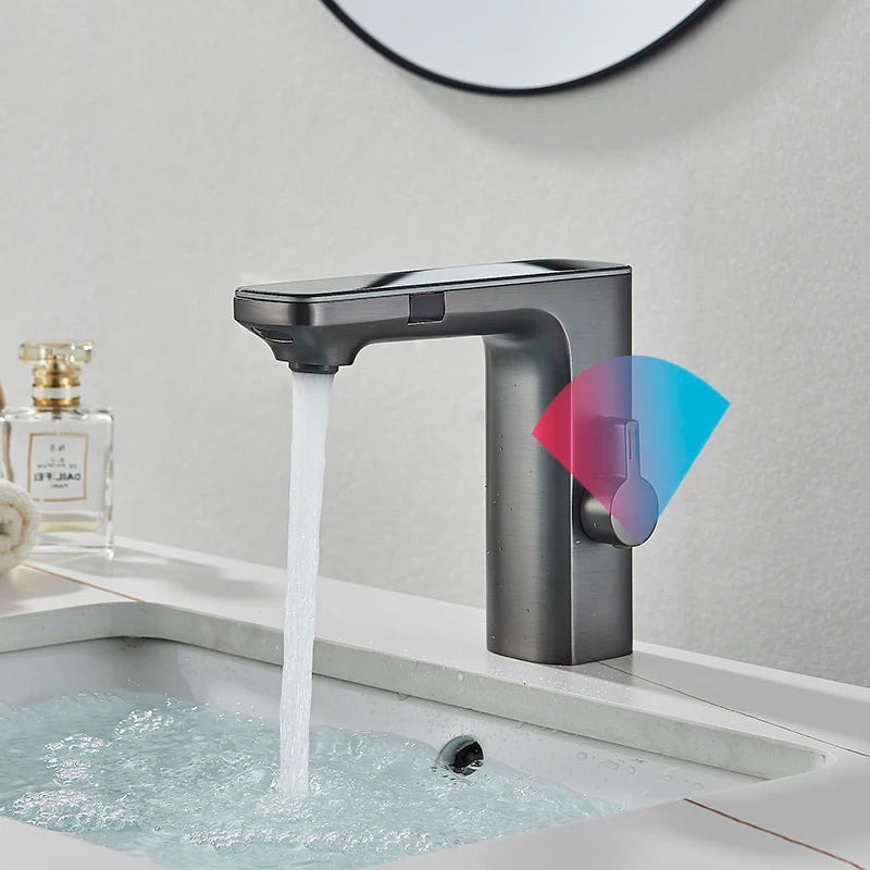 Luxury Silver Gray Smart LCD Daul Sensor Bathroom Basin Faucet Zinc Alloy Deck Mount Cold Hot Water Mixer Bathroom Sink Tub Tap