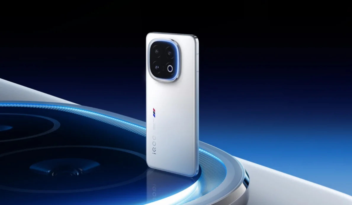 Original ViVO iQOO 13 iQOO13 5G Snapdragon 8 Elite Edition 6.82‘ AMOLED 144HZ 50MP120W FlashCharger 6150mAh GooglePlay OriginOS