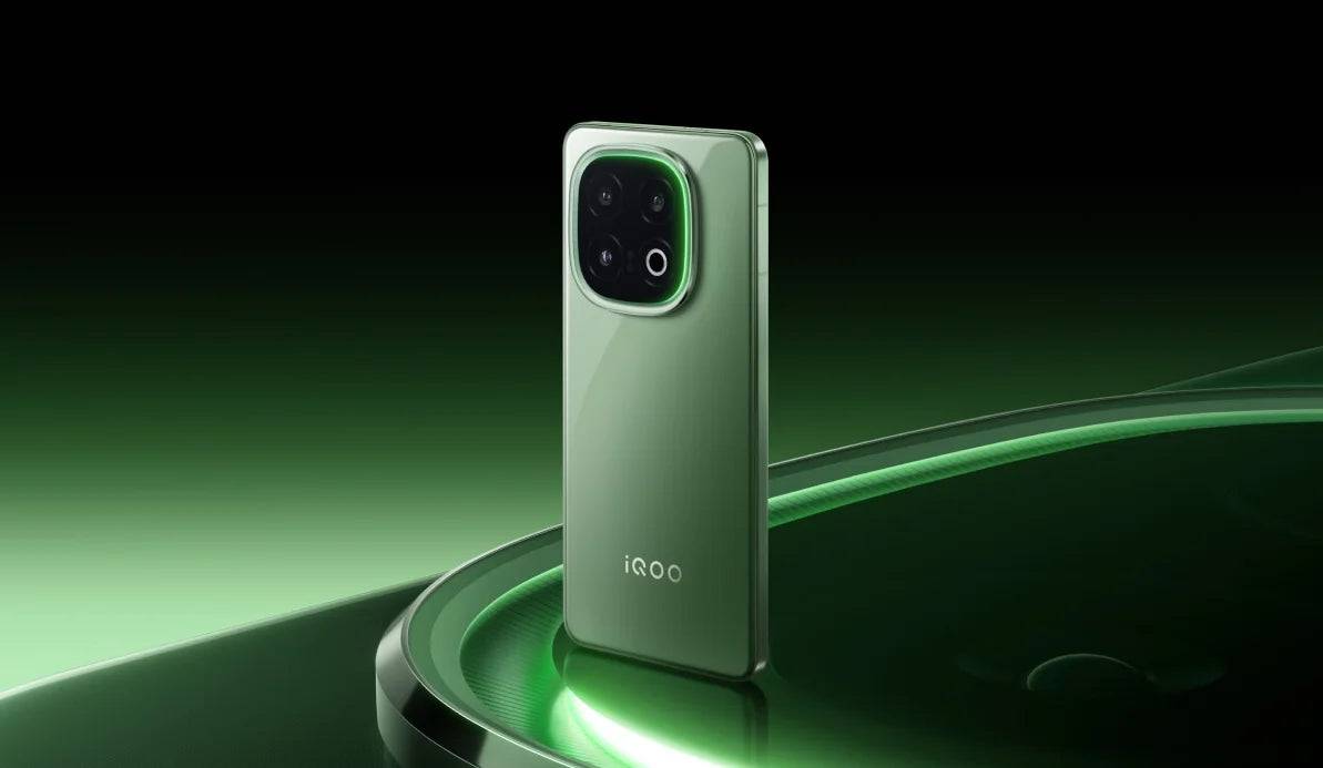 Original ViVO iQOO 13 iQOO13 5G Snapdragon 8 Elite Edition 6.82‘ AMOLED 144HZ 50MP120W FlashCharger 6150mAh GooglePlay OriginOS