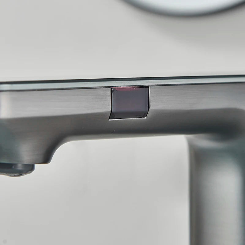 Luxury Silver Gray Smart LCD Daul Sensor Bathroom Basin Faucet Zinc Alloy Deck Mount Cold Hot Water Mixer Bathroom Sink Tub Tap