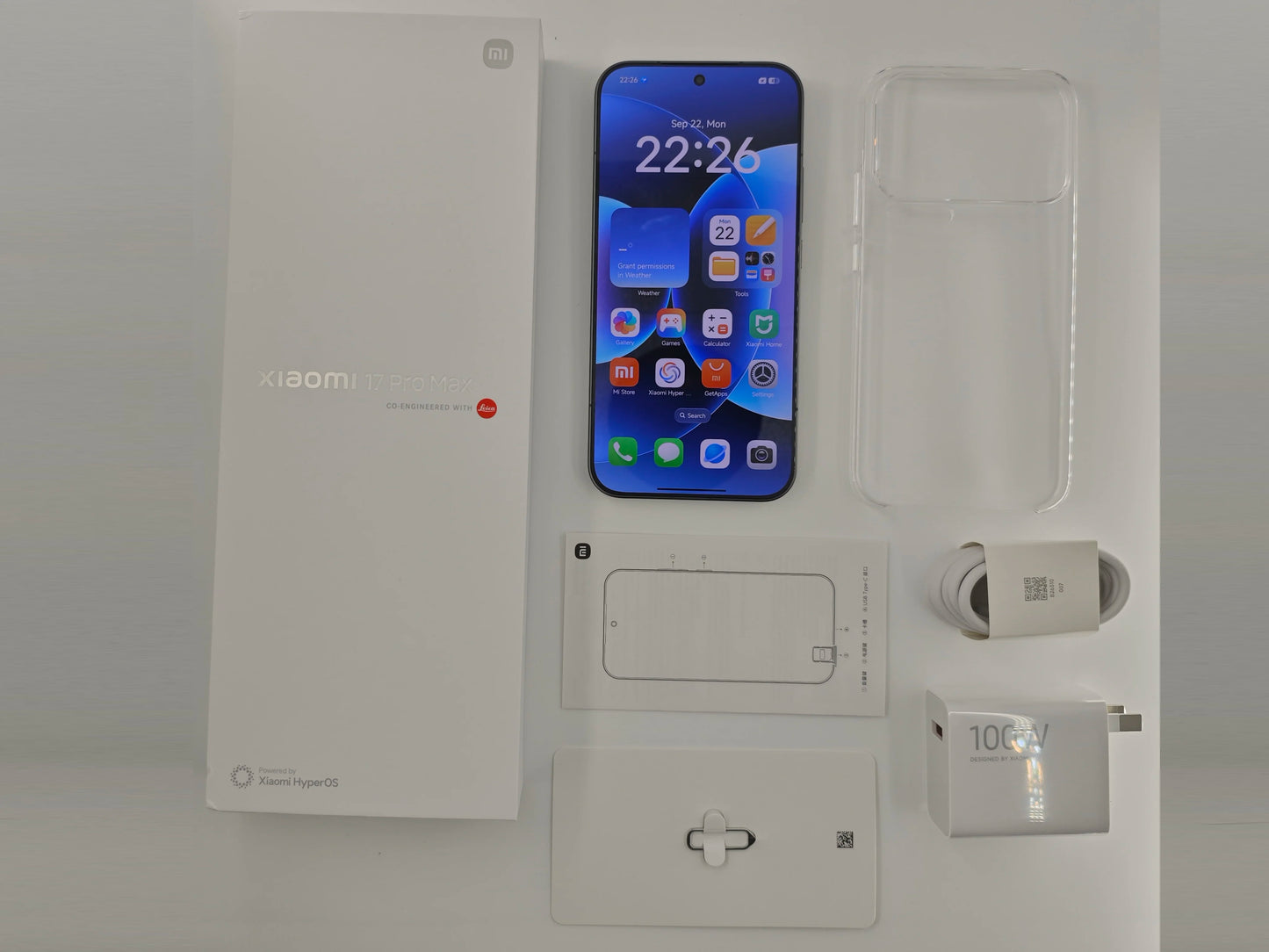 Xiaomi 17 Pro Max Smartphone CN Version 6.9" Display Dual Screen Snapdragon 8 Elite Gen5 7500mAh Battery 100W Hyper Charge