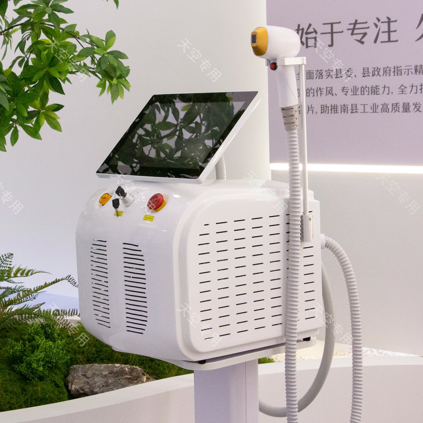 X5 3D Ai Skin Image Analyzer 21.5 inch High Definition Pixels Whole Facial Scanning Multi Spectrum Moisture Scalp Detection CE