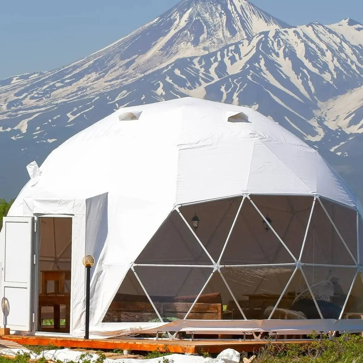 Factory Global Shipping Geodesic Dome Tent Spherical Tent Hotel Resort Outdoor Luxury Glamping Dome Transparent Starry Sky Tent