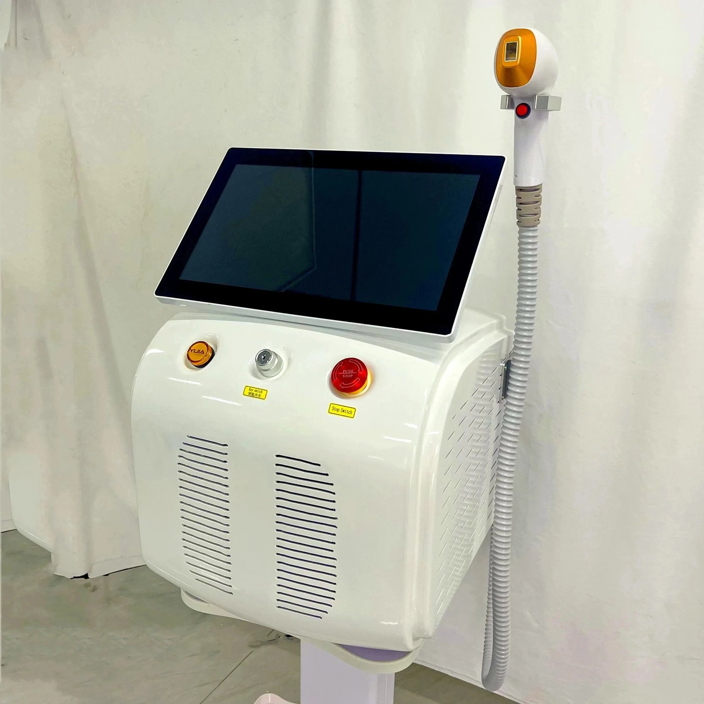 Professional Diode Ice Titanium Laser Hair Removal Machine Portable 808 755 1064 Alexandrite Device 3 Waveleng Permanent Removal